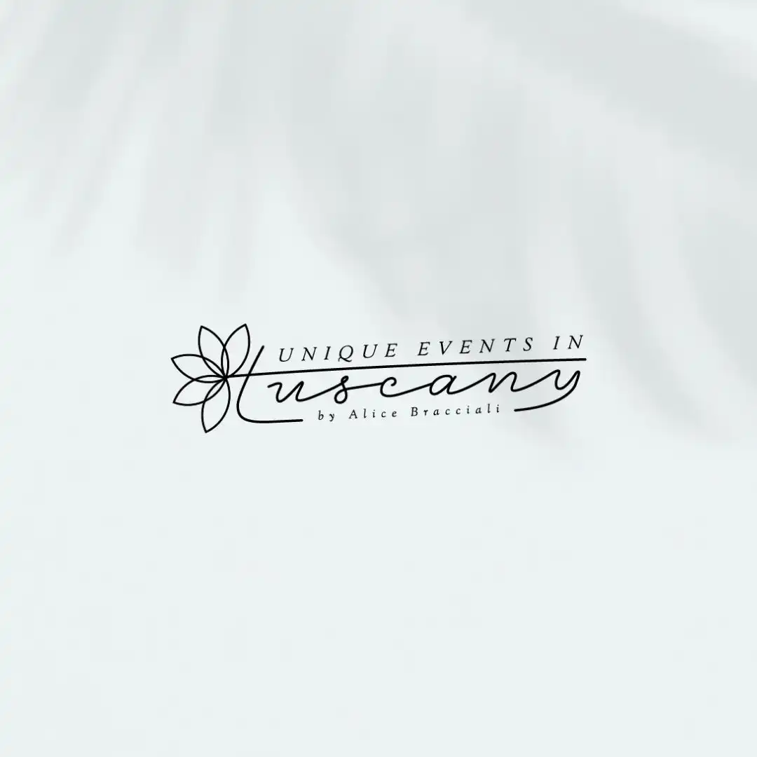 Logo Unique Events In Tuscany wedding designer